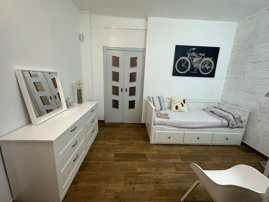 Rosario Apartament 4Px2B Wifi บาเลนเซีย ภายนอก รูปภาพ